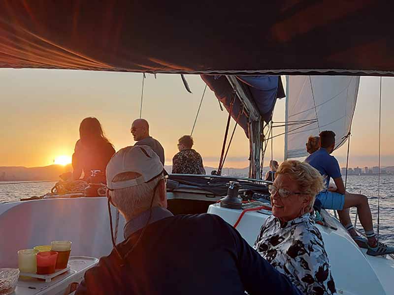 boat tour in Barcelona sailing experience